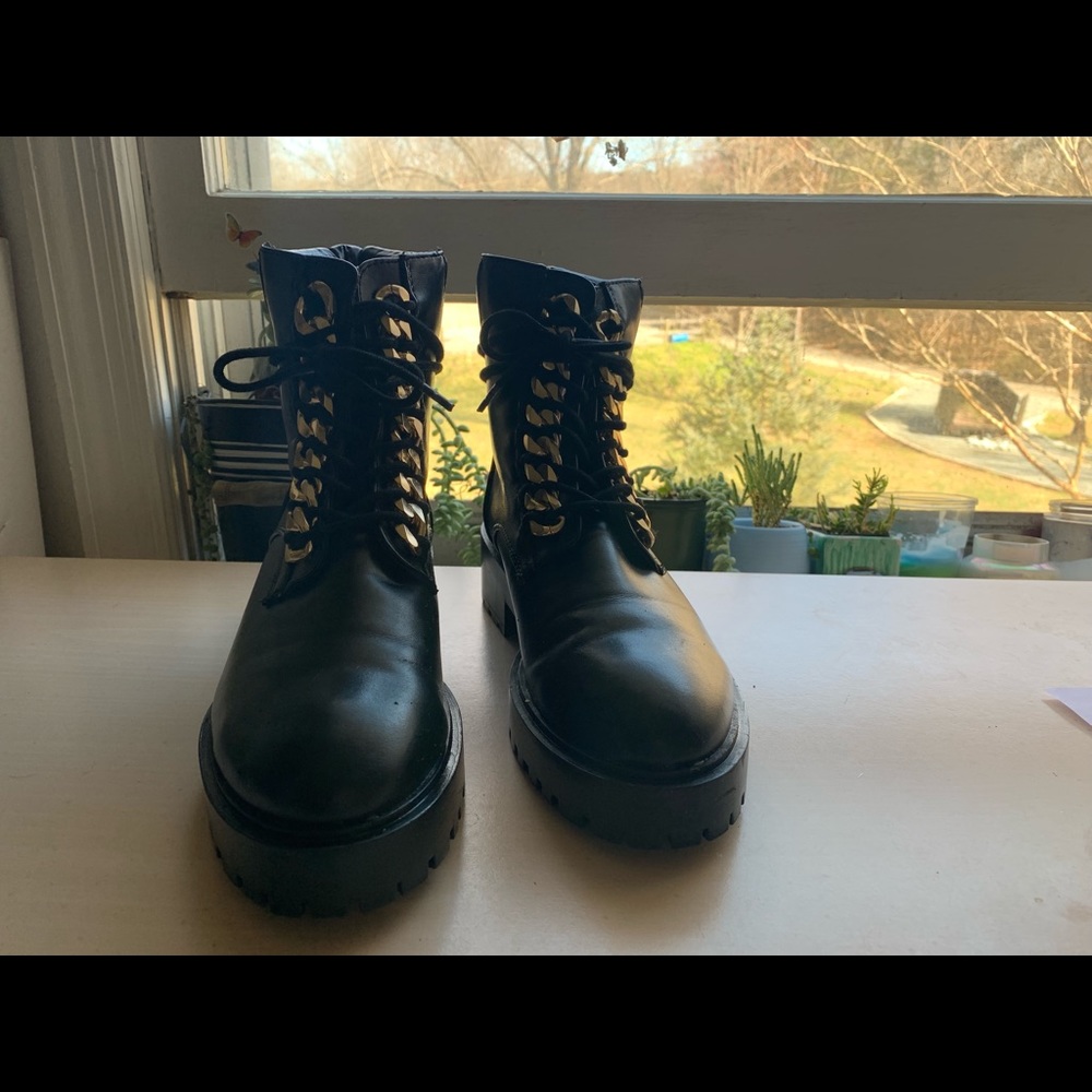 Boots - Picture 2 of 3
